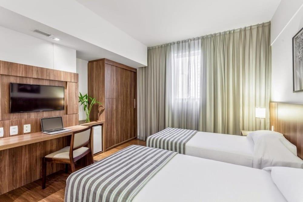 Hotel Vivenzo Savassi Белу-Оризонті Екстер'єр фото