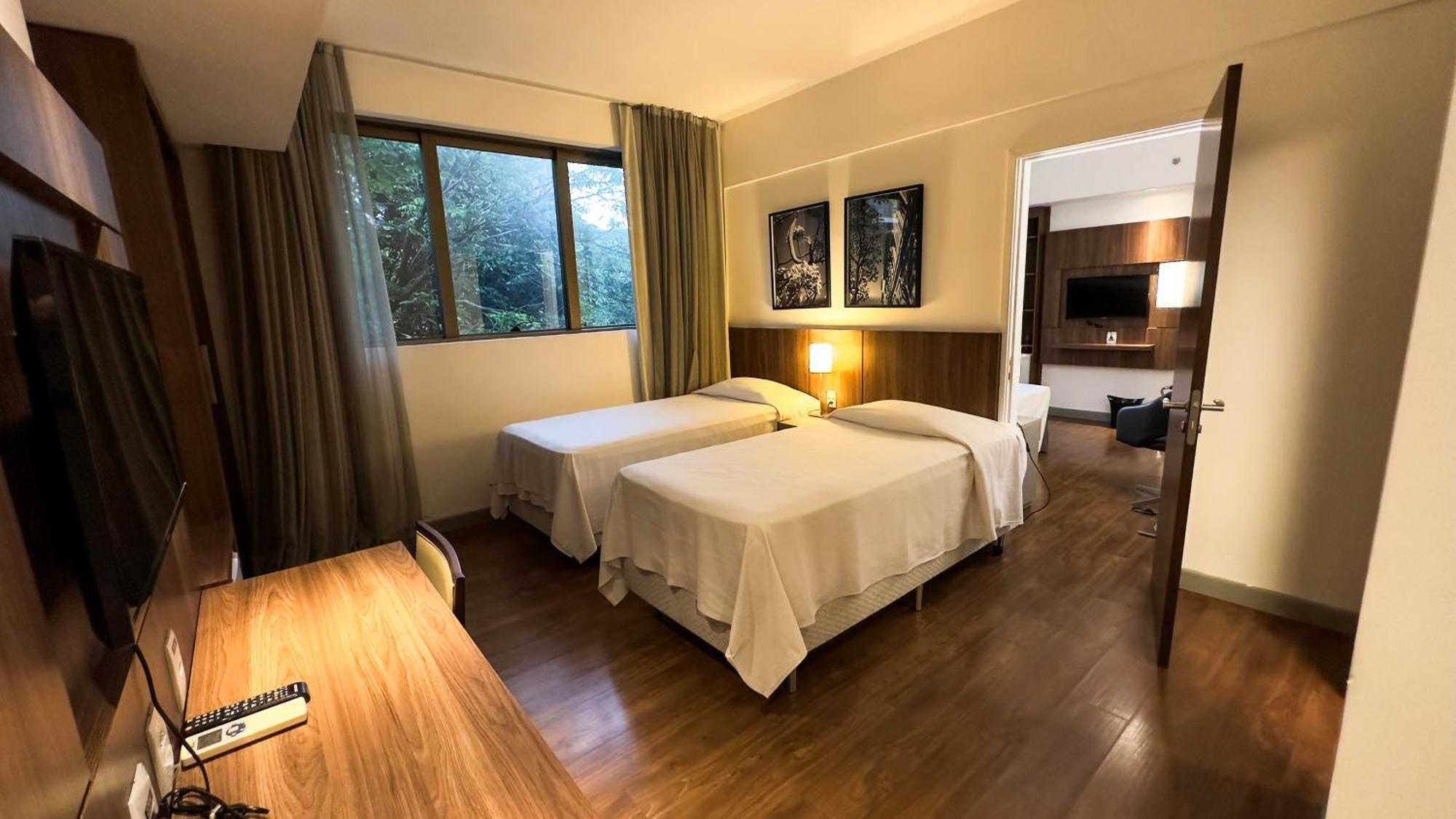 Hotel Vivenzo Savassi Белу-Оризонті Екстер'єр фото